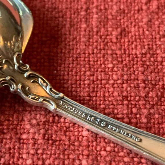 Gorham Chantilly (Lion-Anchor-G) 4 5/8” Solid Bon Bon Spoon 10 Pierce w/Monogram - Picture 6 of 8